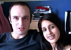Indias muchacha zarina mashood hace un video de sexo oral caliente con su novio