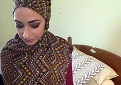 Ex Arab Girlfriend Riding Long Cock In Bedroom